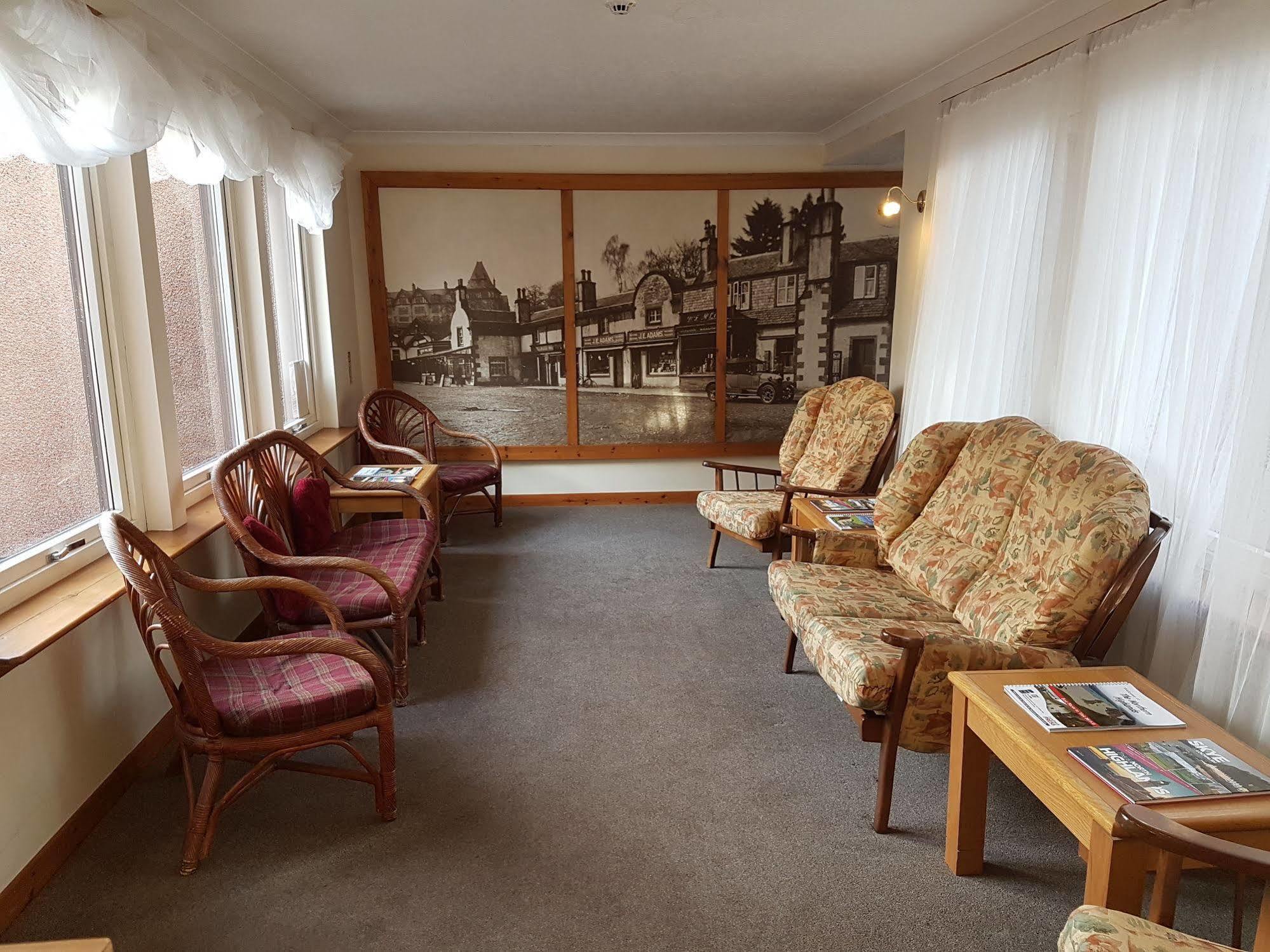 Mackay'S Hotel Strathpeffer Exterior foto
